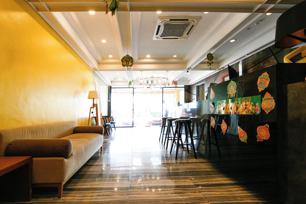 Swing & Pillows at Golden Roof Hotel Seri Iskandar, Ipoh 23/30