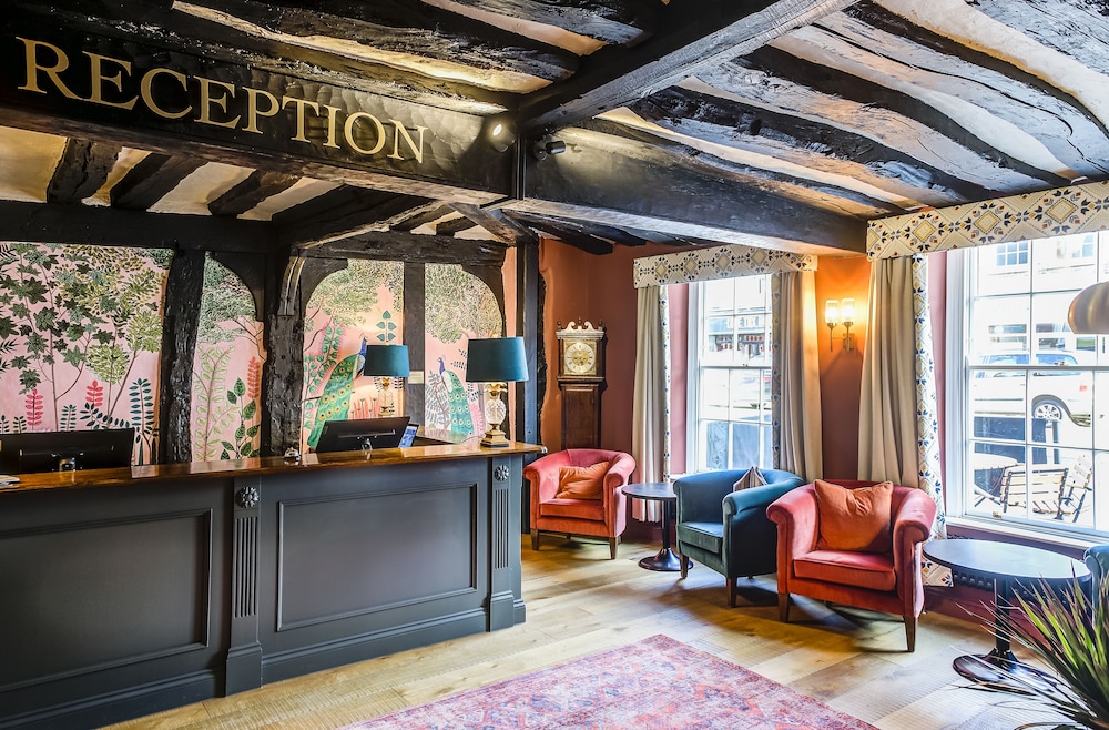 The George 42/58