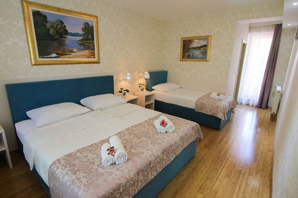 Hotel Asteria 20/63