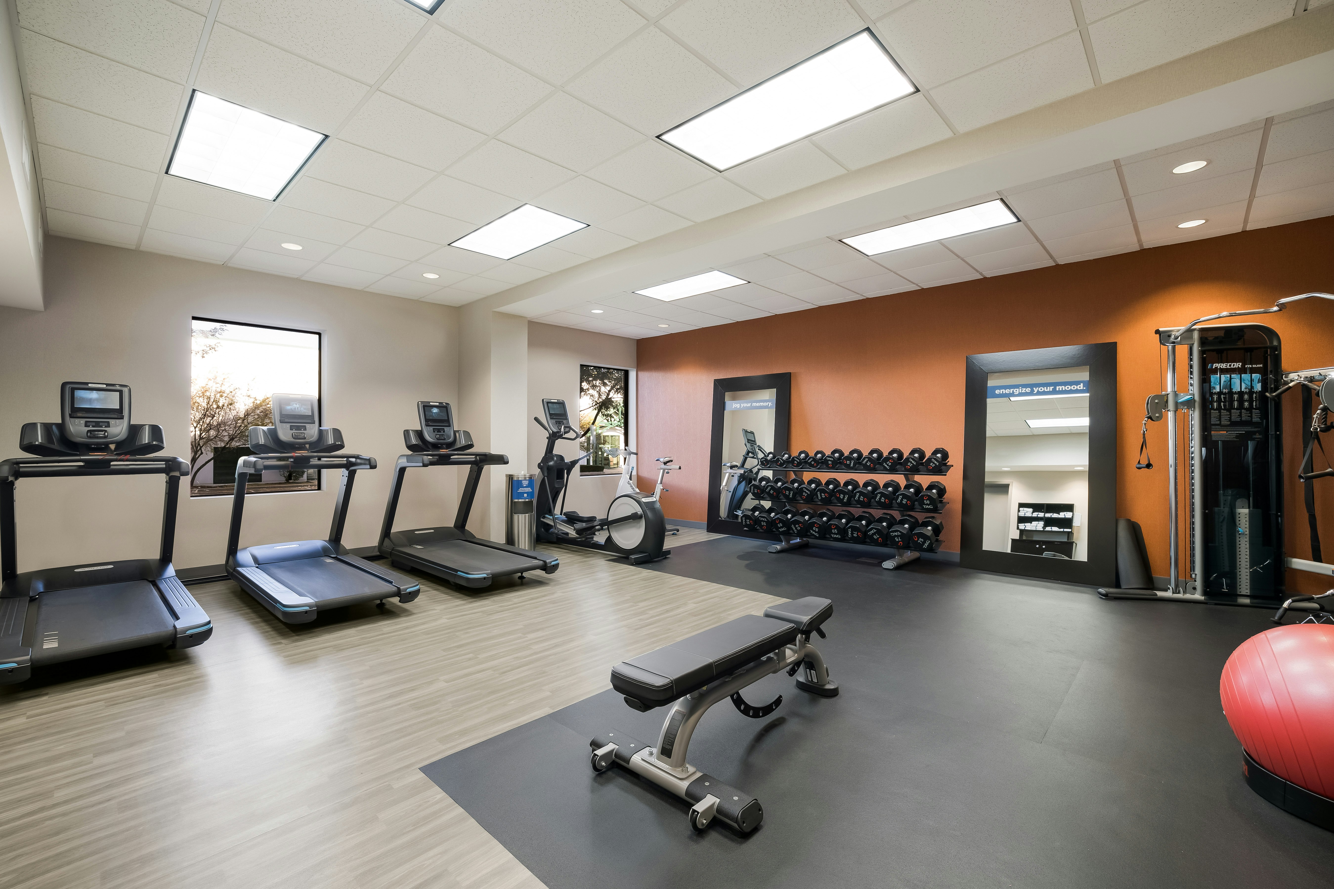 Hampton Inn McHenry 38/62