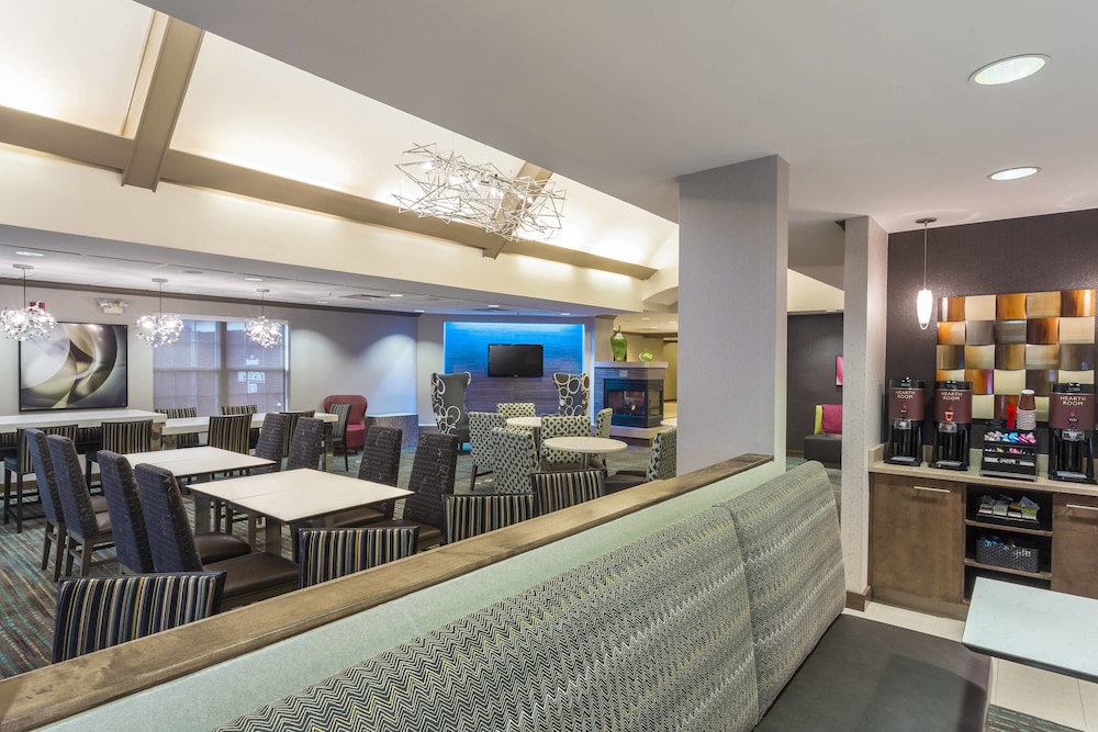 Residence Inn By Marriott Louisville Northeast 28/33