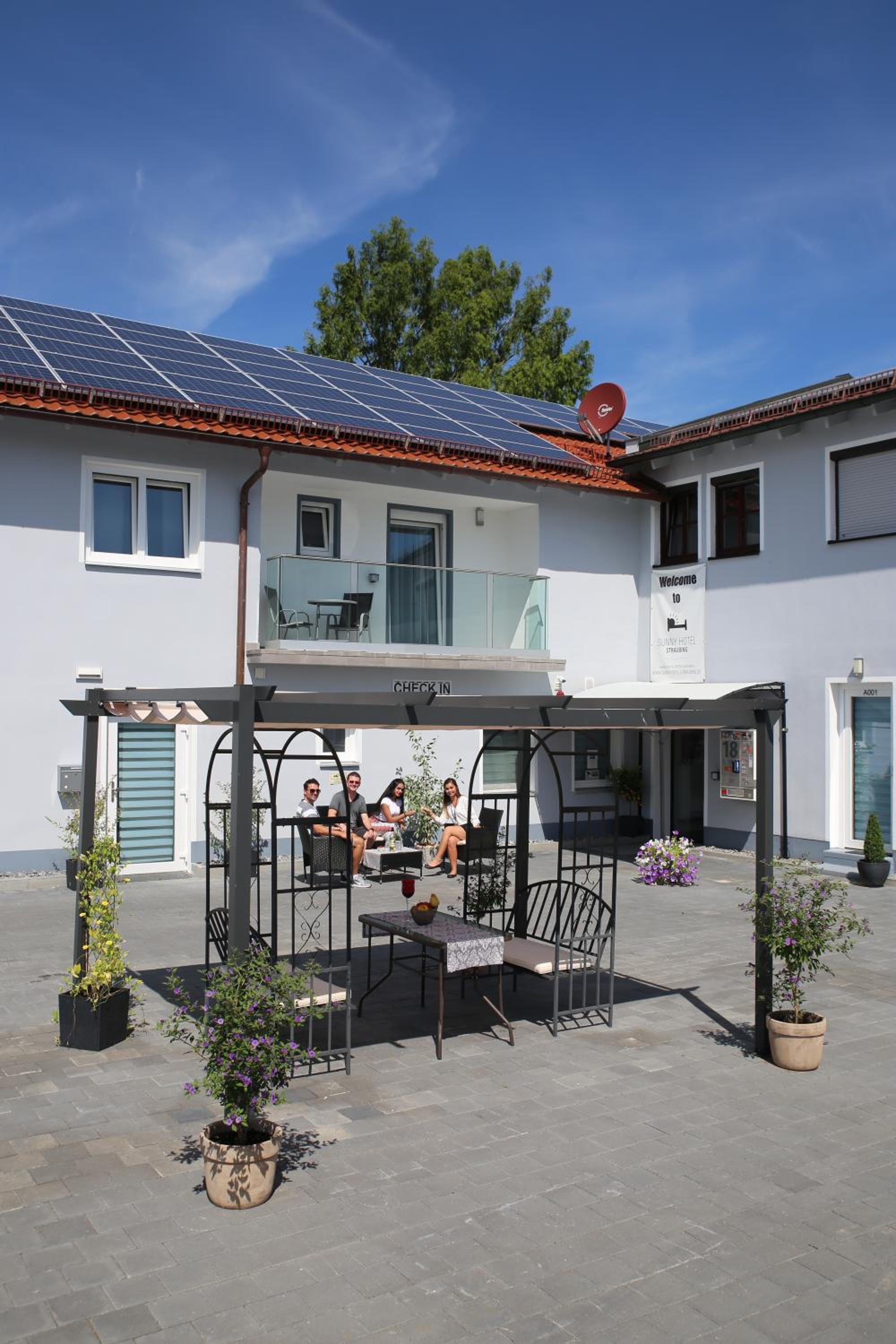 Sunny Hotel Straubing 4/45