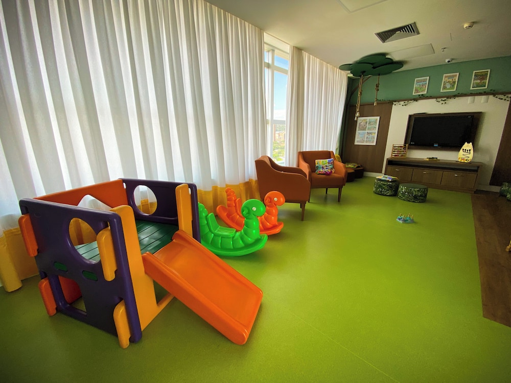 Hotel Rainha Do Brasil 64/72