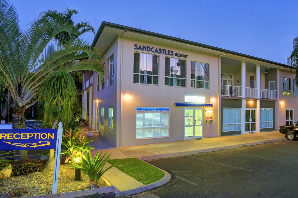 Sandcastles 1770 Motel Resort 2/76