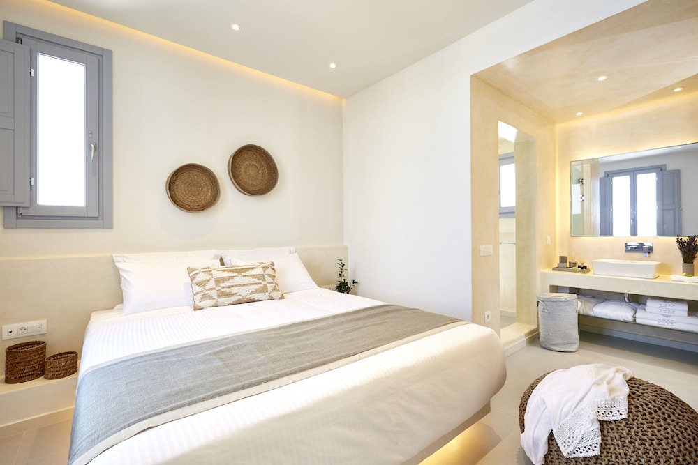 Nova Luxury Suites 15/50