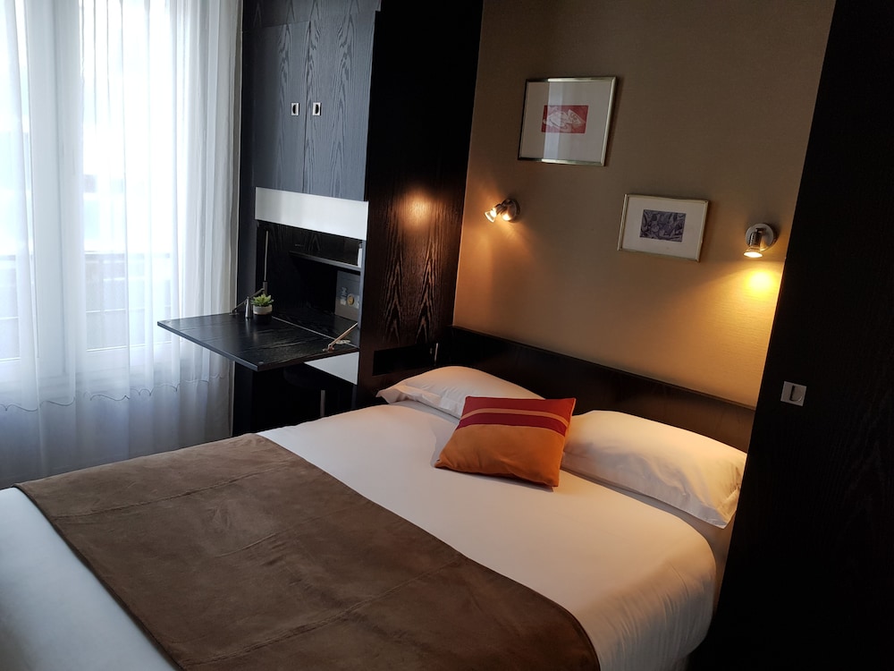 غرفة قياسية بسرير مزدوج، Hotel Alison 2/7