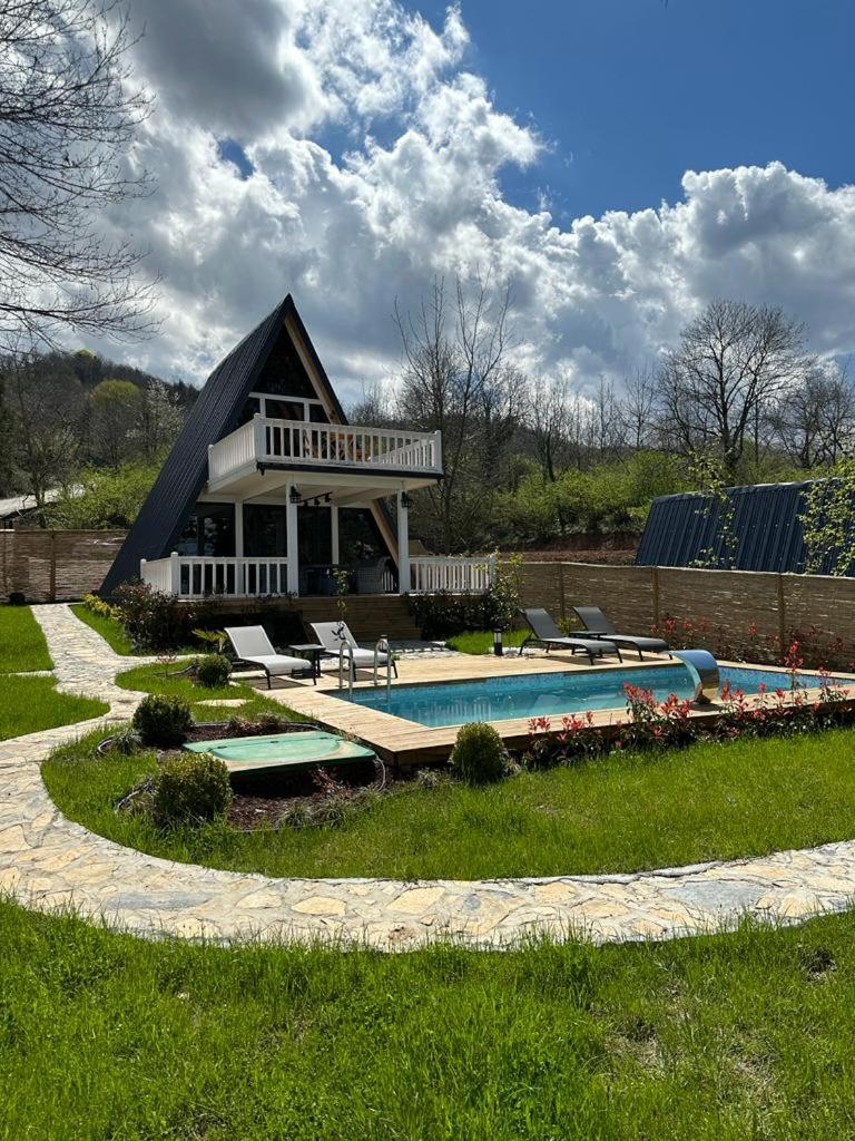 Sapanca Kaya Palace 4/50