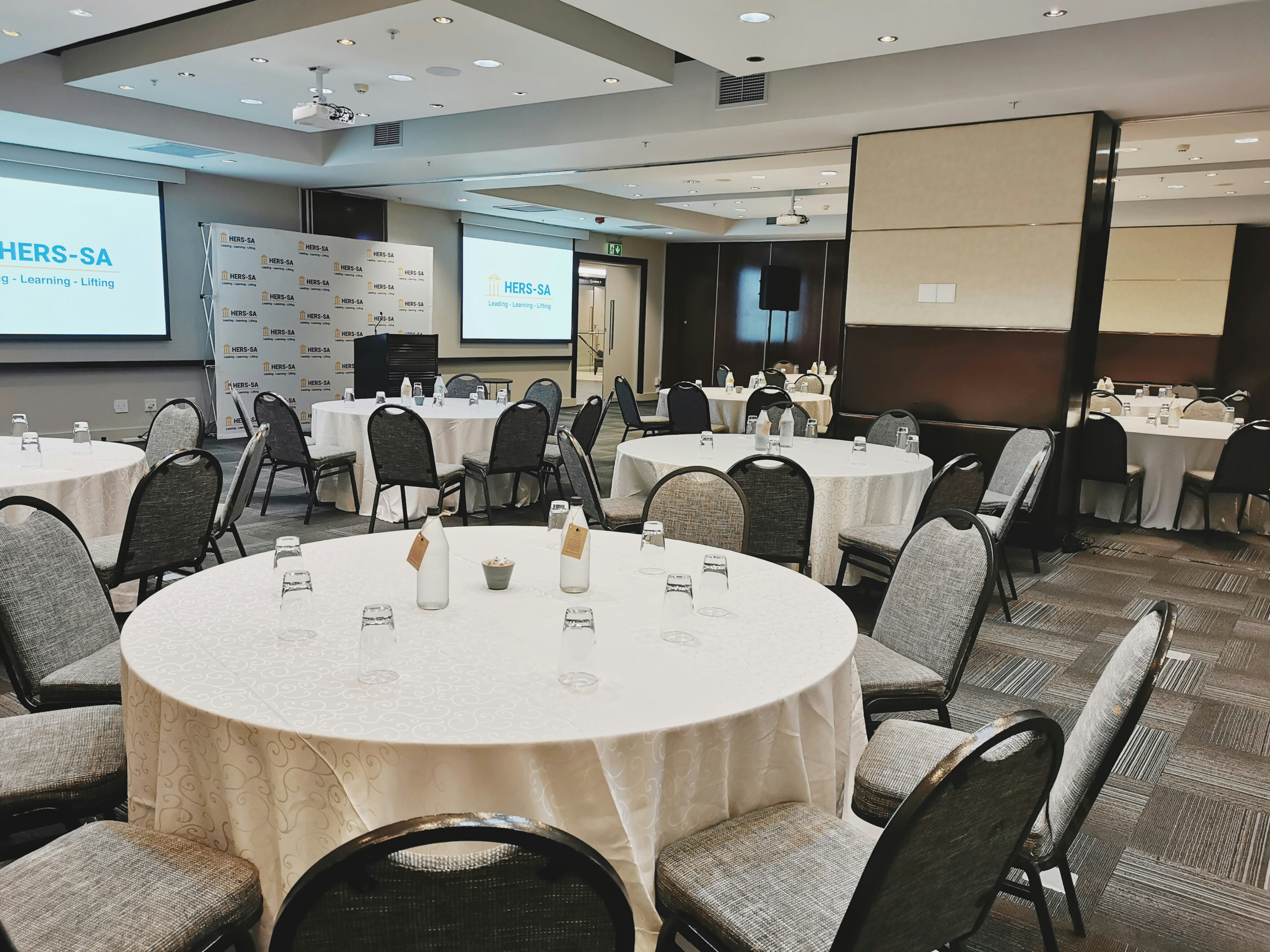 Doubletree By Hilton Cape Town - Upper Eastside 42/50