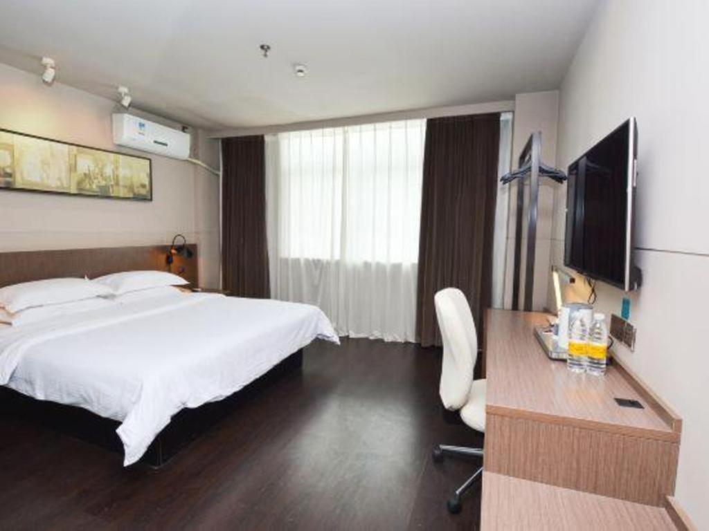 Jinjiang Inn Select (Nanjing South Railway Station North Square) 19/43