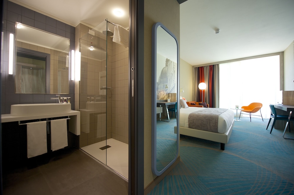 MERCURE FIRENZE CENTRO 11/73