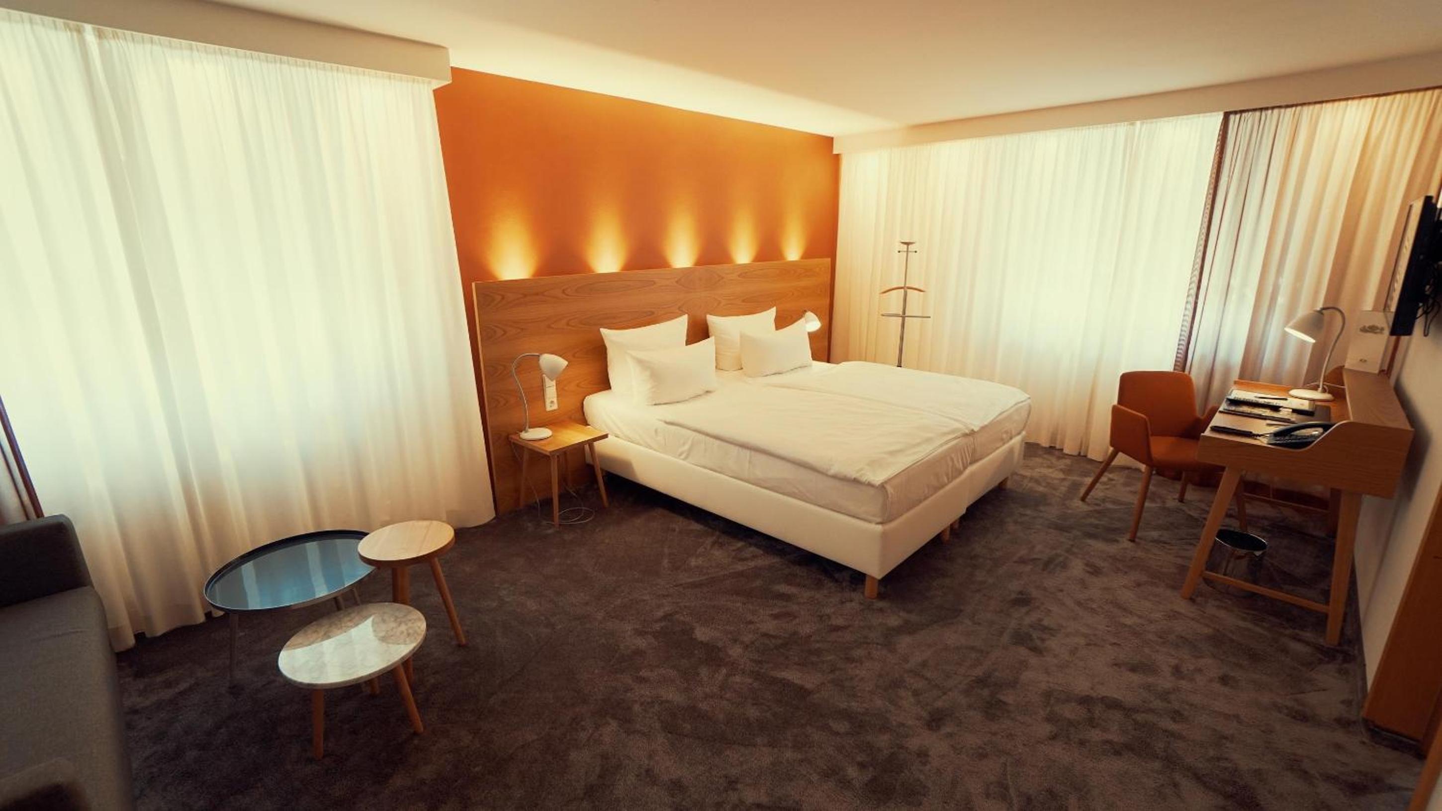 Executive, Hotel Adler Asperg 4/10