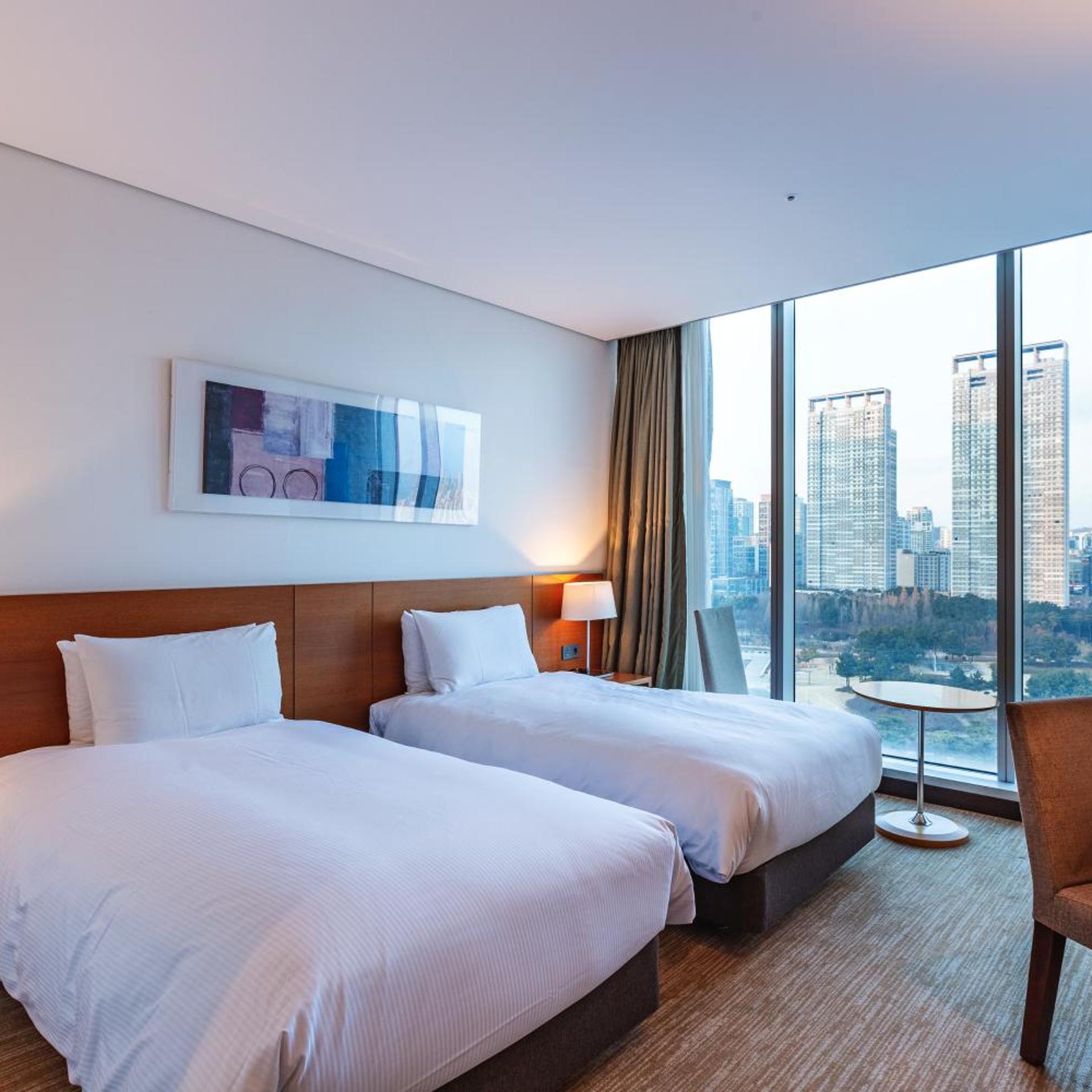 Aloe, Deluxe, Twin Beds, Park View, Sauna