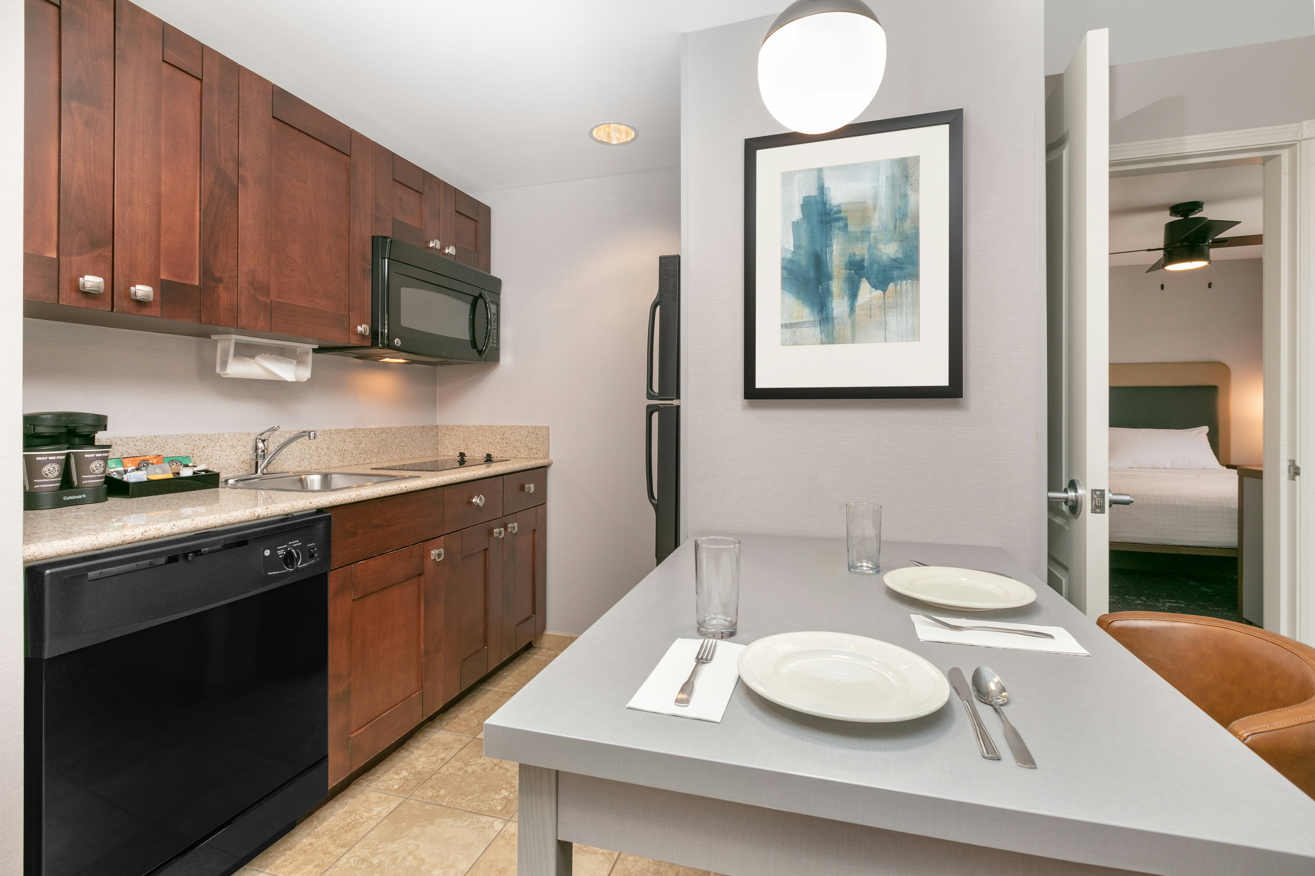 1 Bedroom, Suite, King Bed