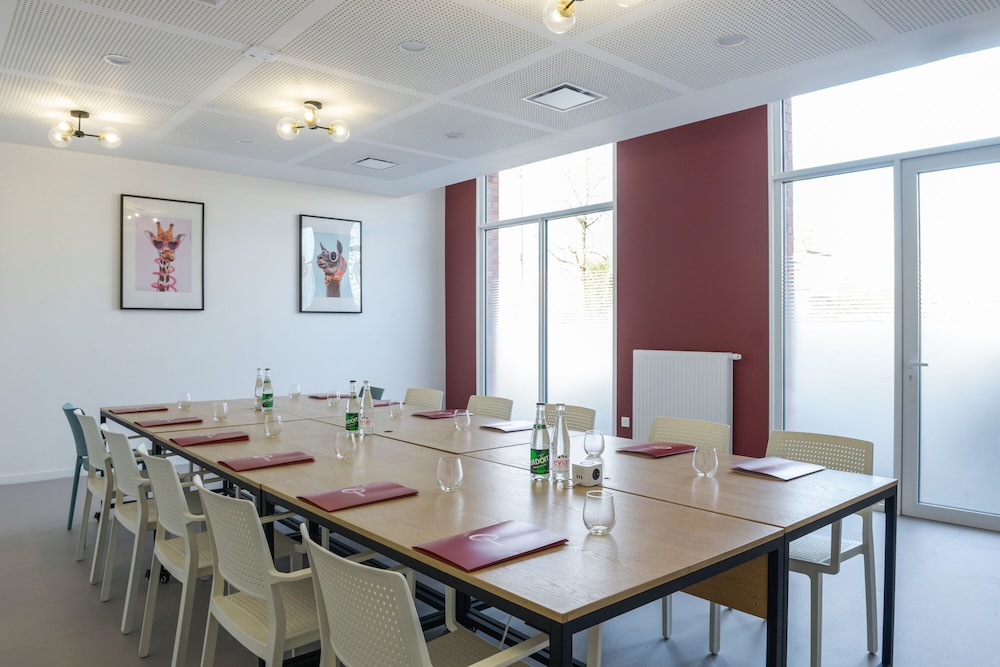 Aparthotel Adagio Access Lille Villeneuve-d'Ascq 18/25