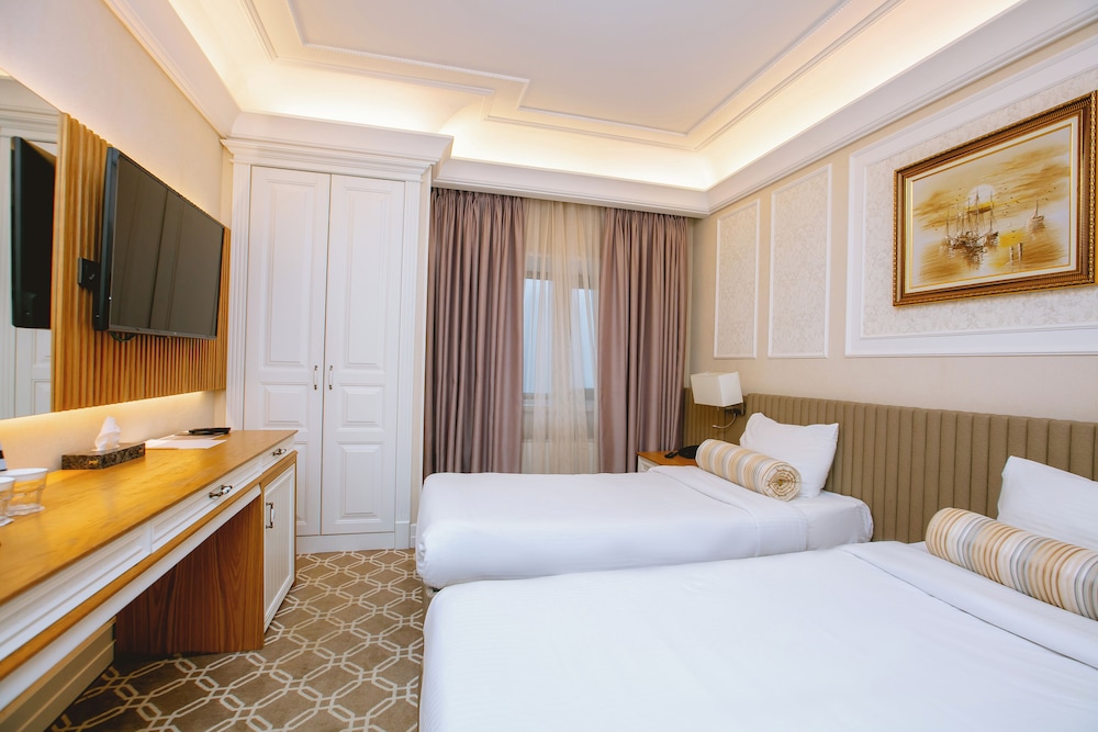 Superior Room with Window Twin