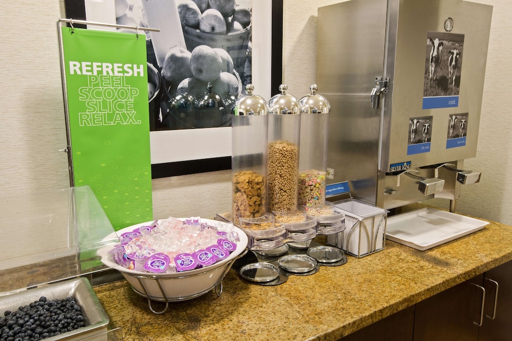 Hampton Inn Suites Walla Walla 40/48