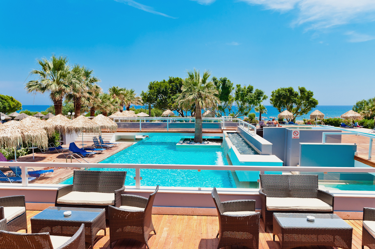 Blue Sea Beach Resort 17/18