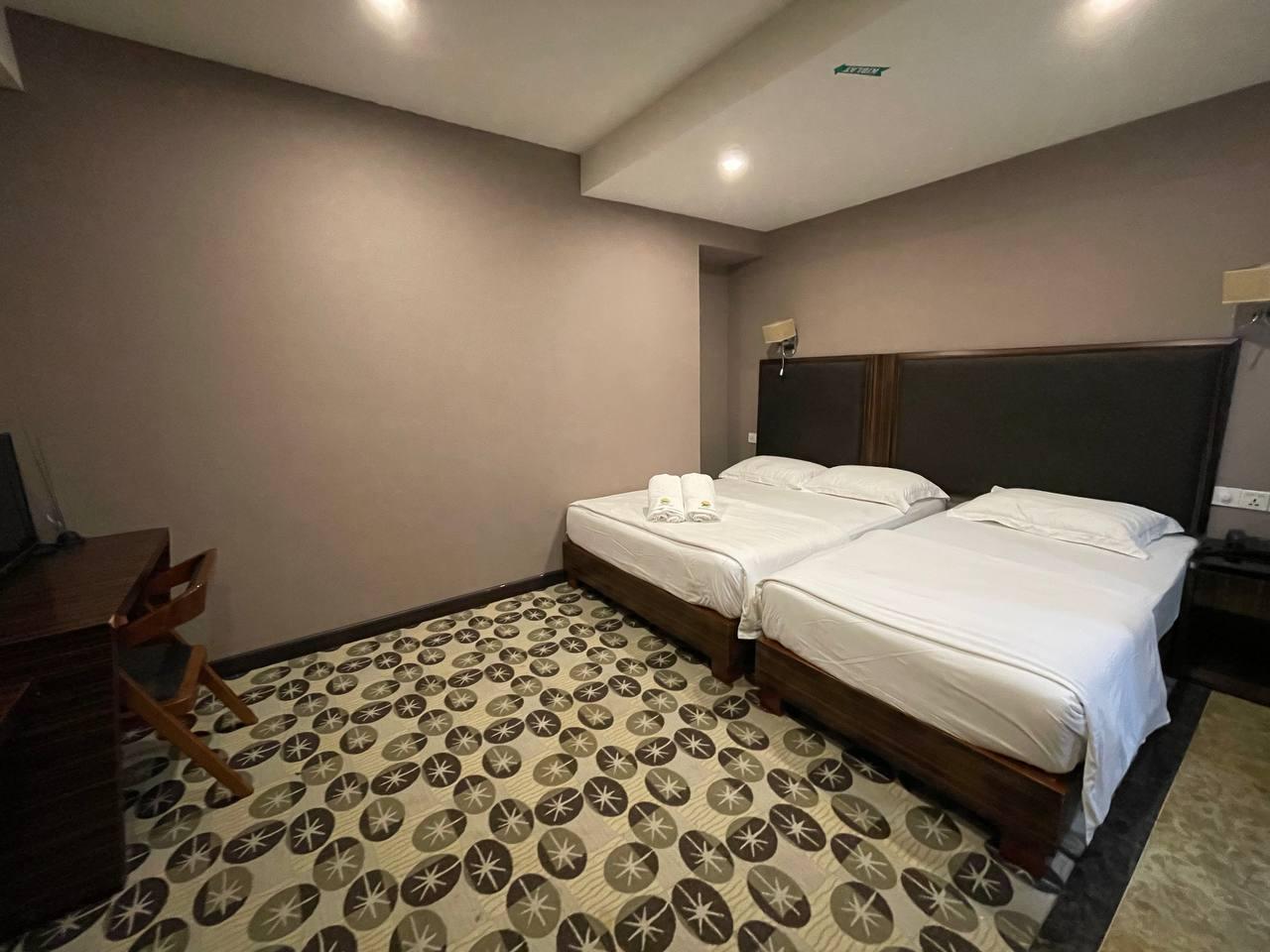Family, No Window، Fan Holiday Hotel 3/3