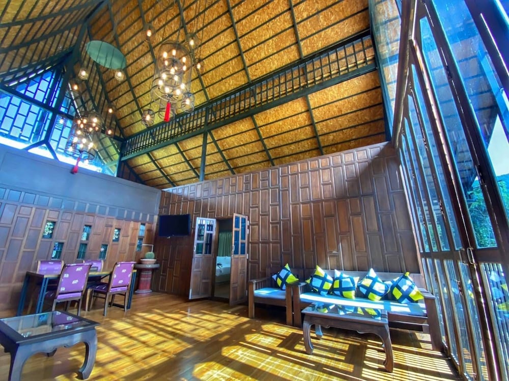 Naina Resort And Spa 43/50