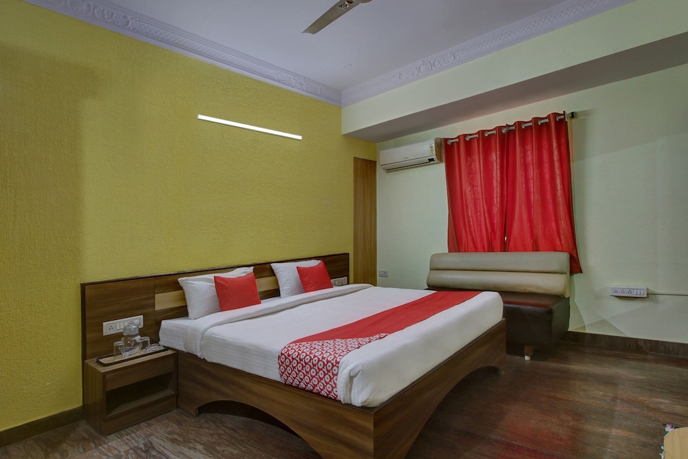 Oyo 24259 Hotel Blue Inn 8/35