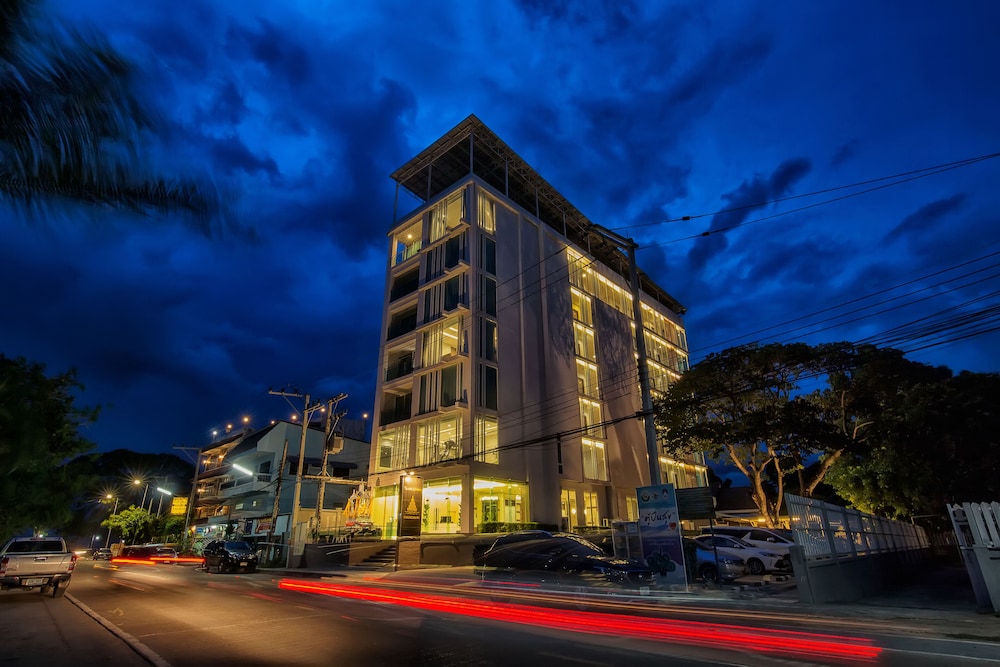 Phuglong Luxury Hotel 2/50