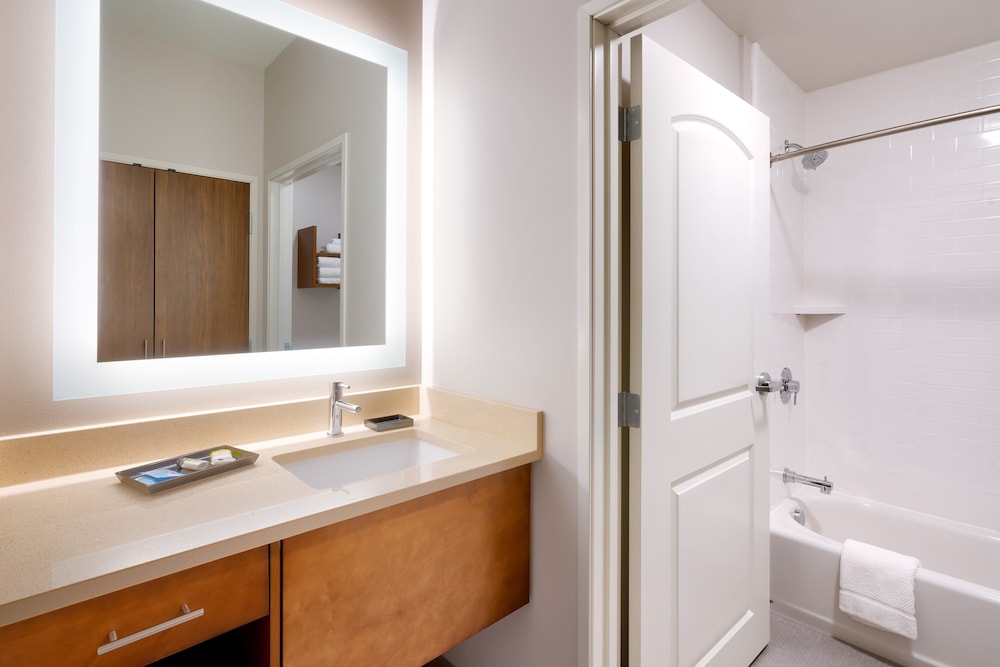 Staybridge Suites Lehi - Traverse Ridge Center 8/49