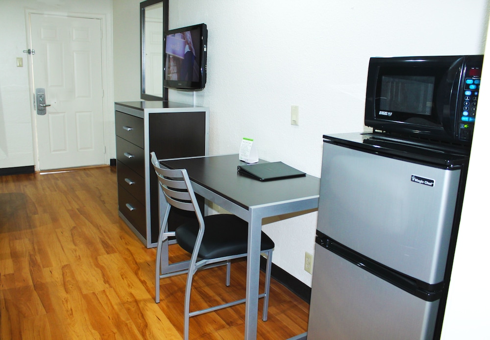 Stay Express Inn Dallas Fair Park Downtown 25/33
