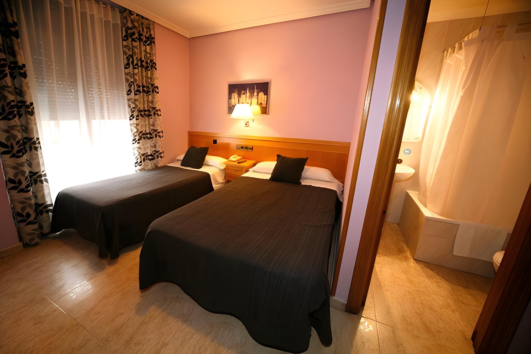 Hostal Cruz Sol 12/30