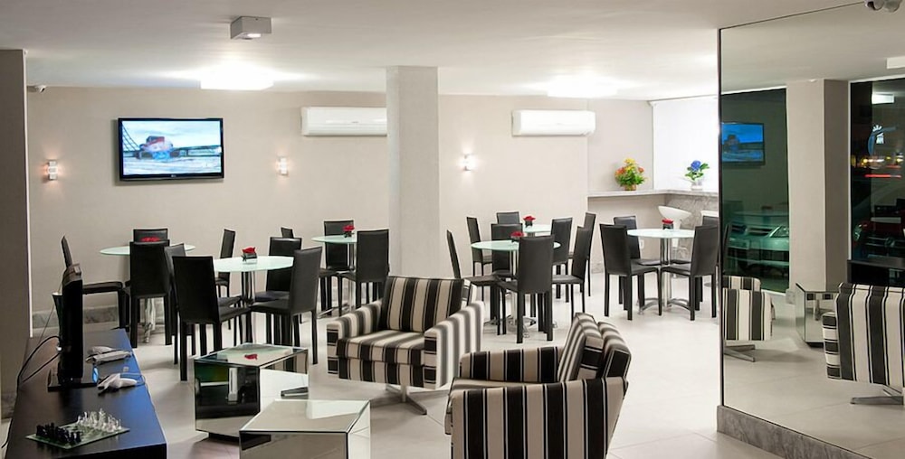 Absolutte Hotel 20/25