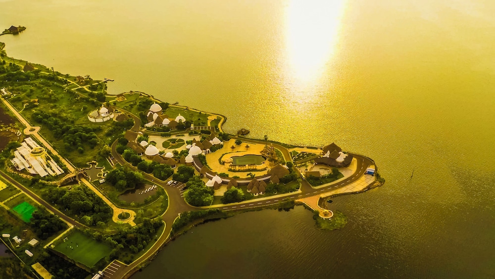 Beynouna Village Eco Lodge 38/59