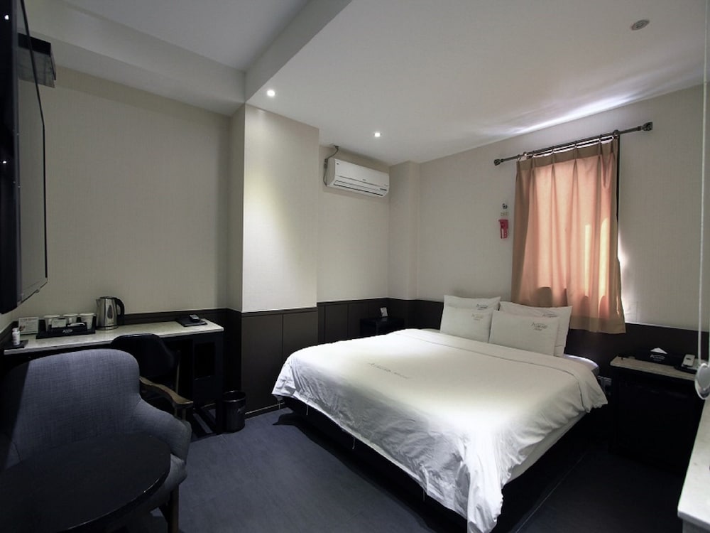 Hotel Almond Busan Station 7/47