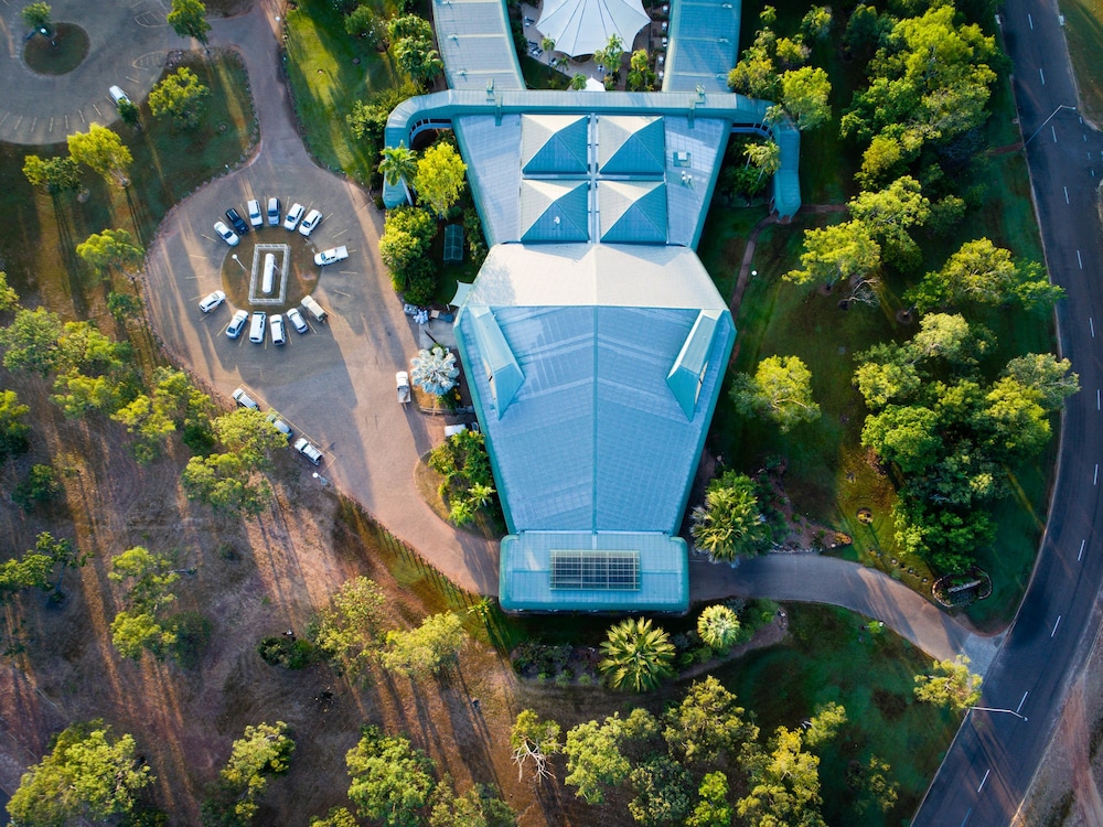 Kakadu Crocodile Hotel 38/61