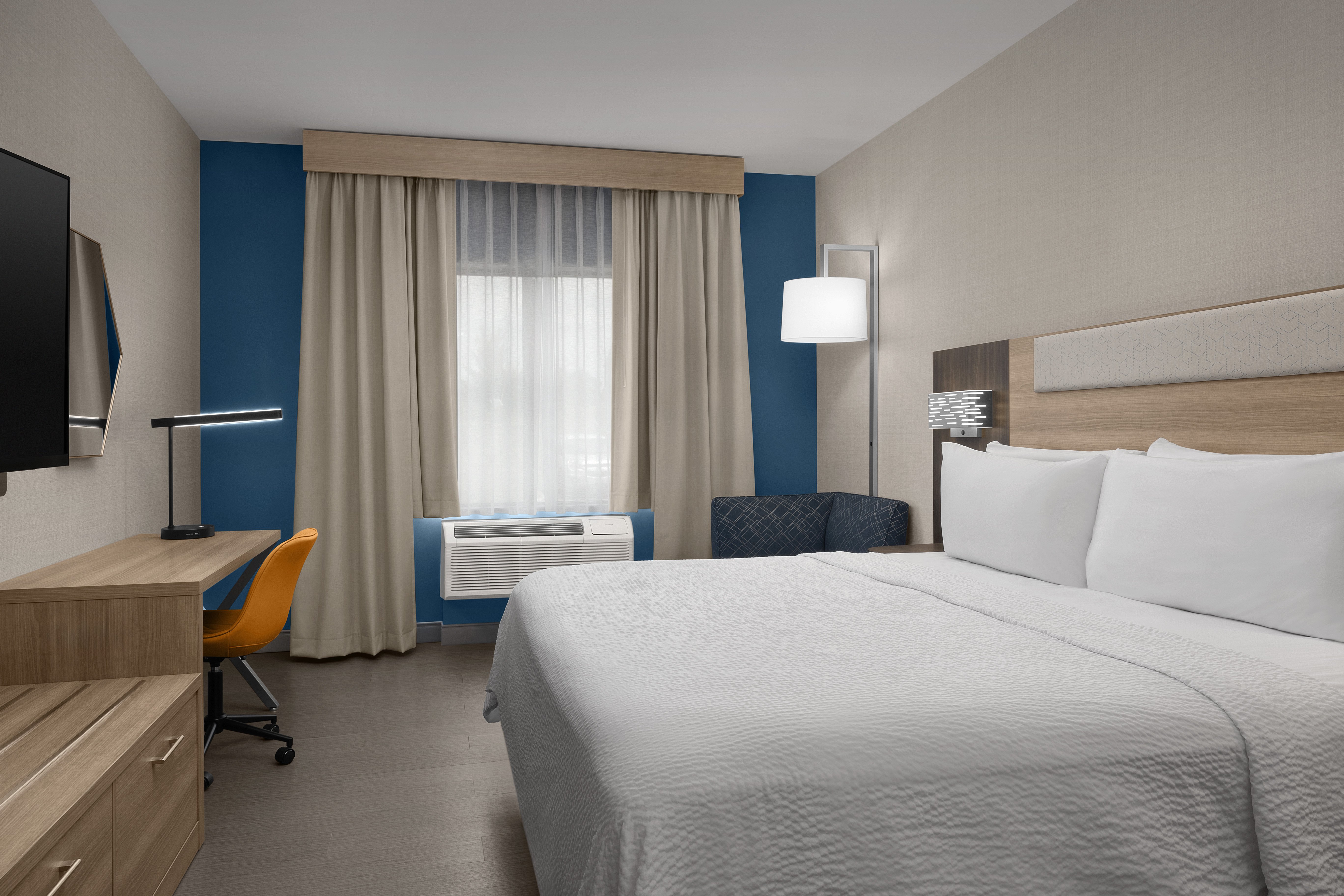 Holiday Inn Express Knoxville Strawberry Plains 17/50