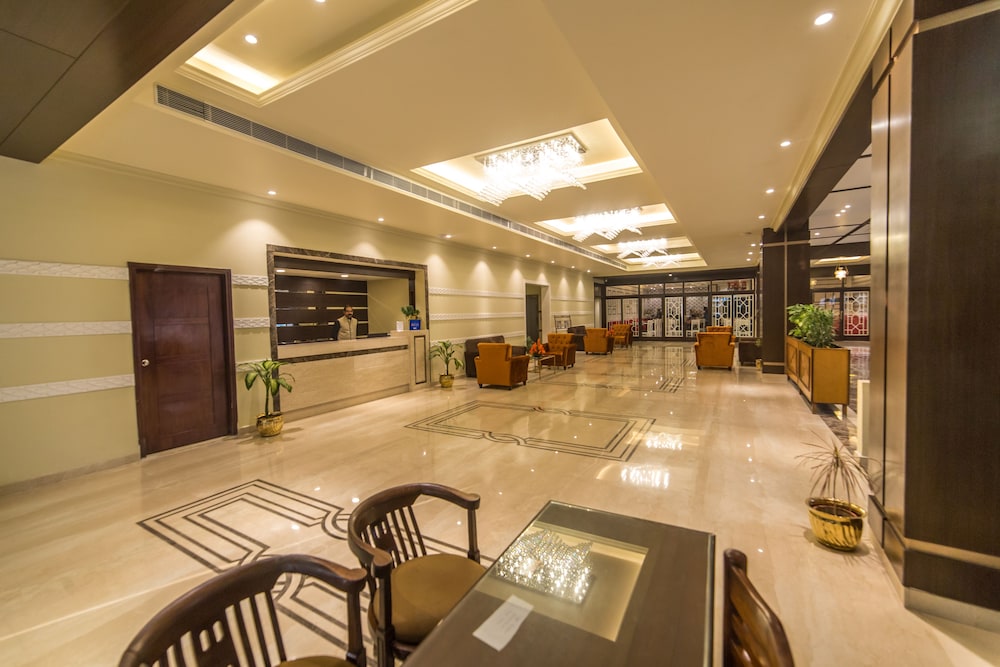 Diamond Hotel 9/57