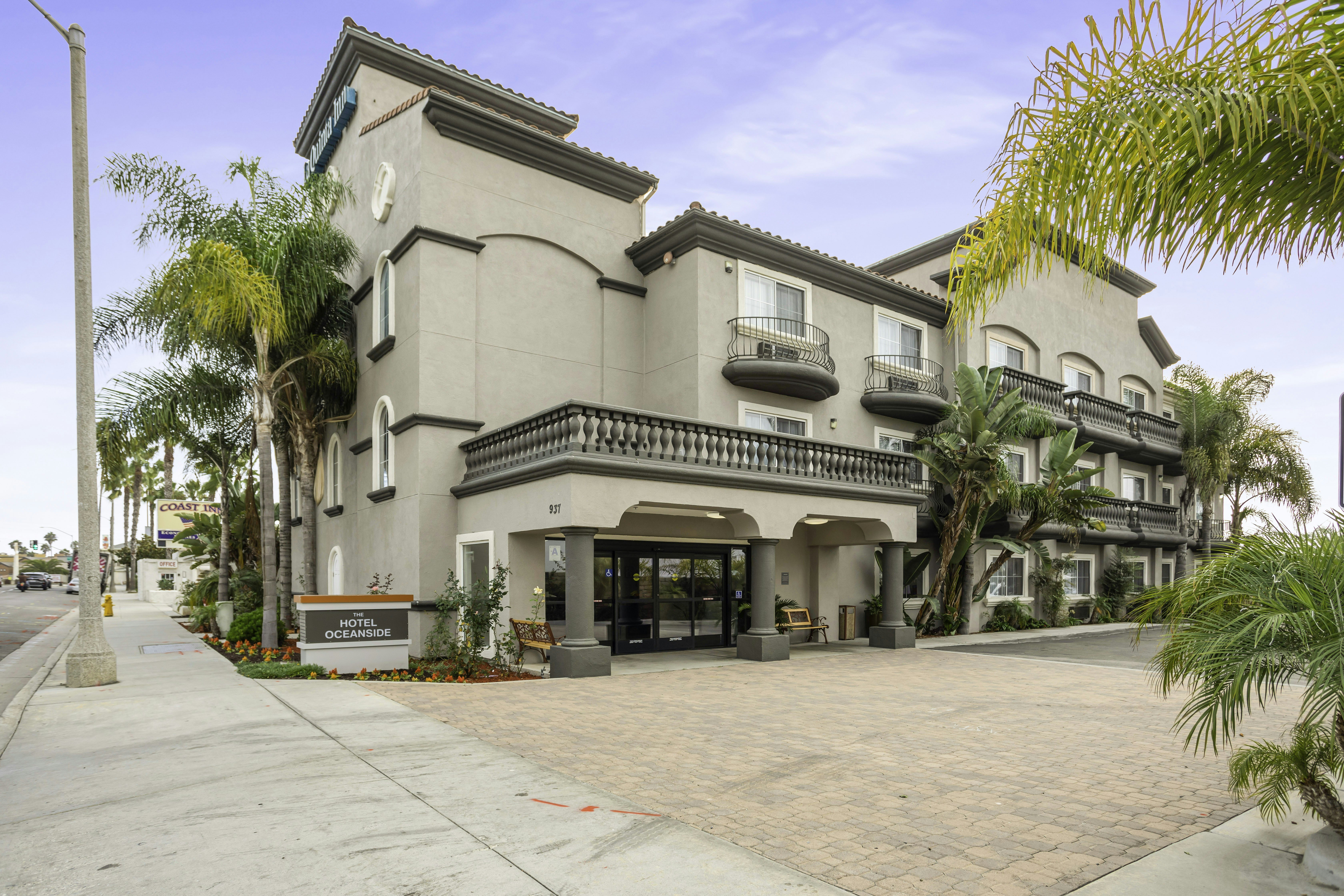 The Hotel Oceanside 1/7