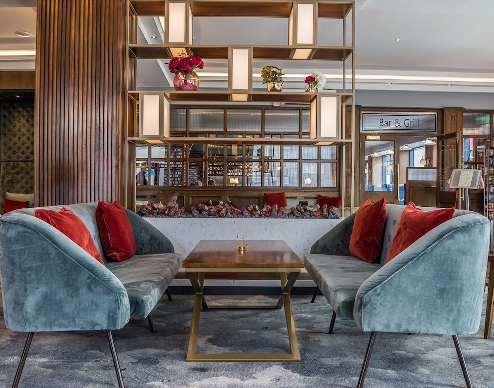 Dublin Skylon Hotel 40/60