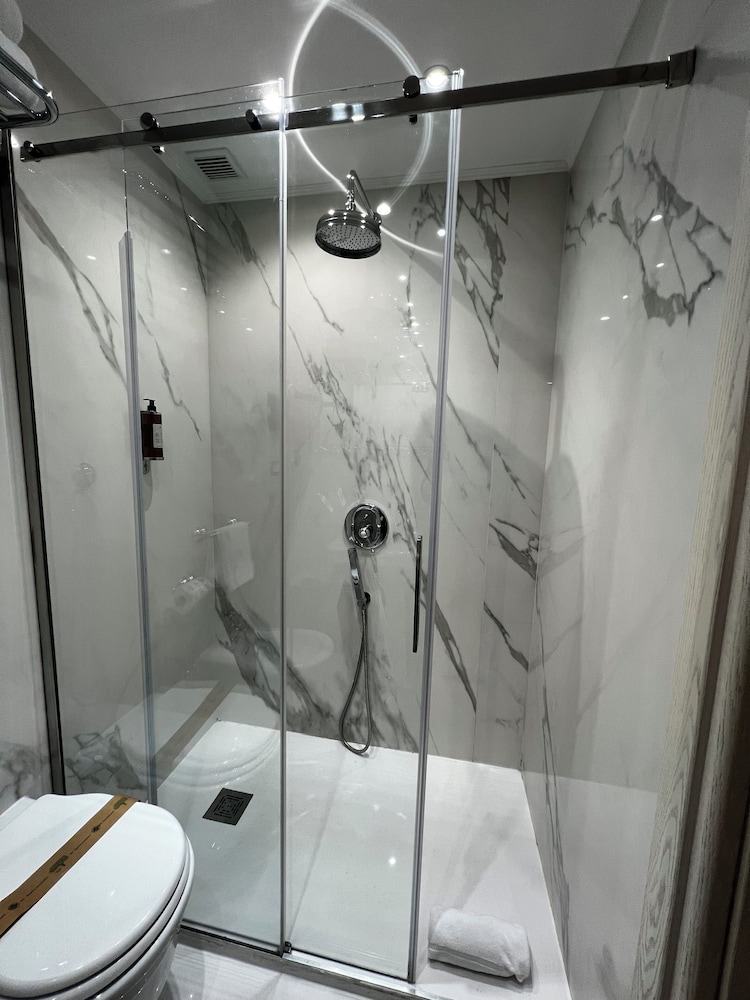 Maison Tritone 71/77