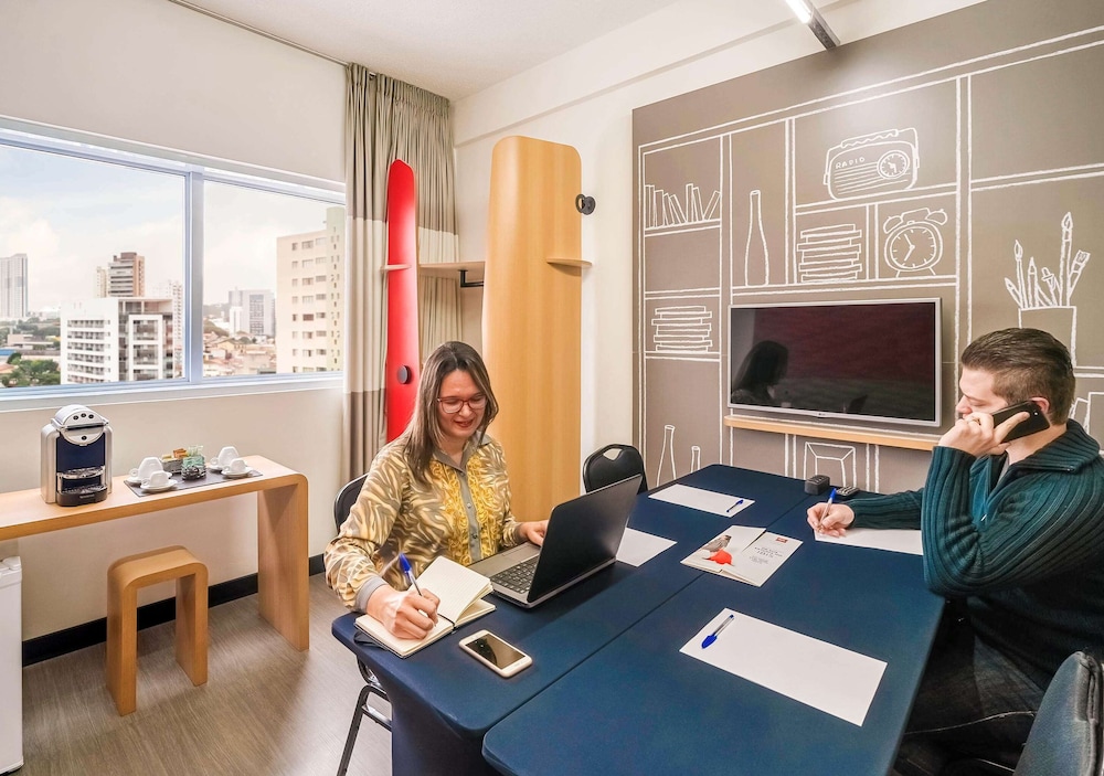 Ibis Taubate 35/55