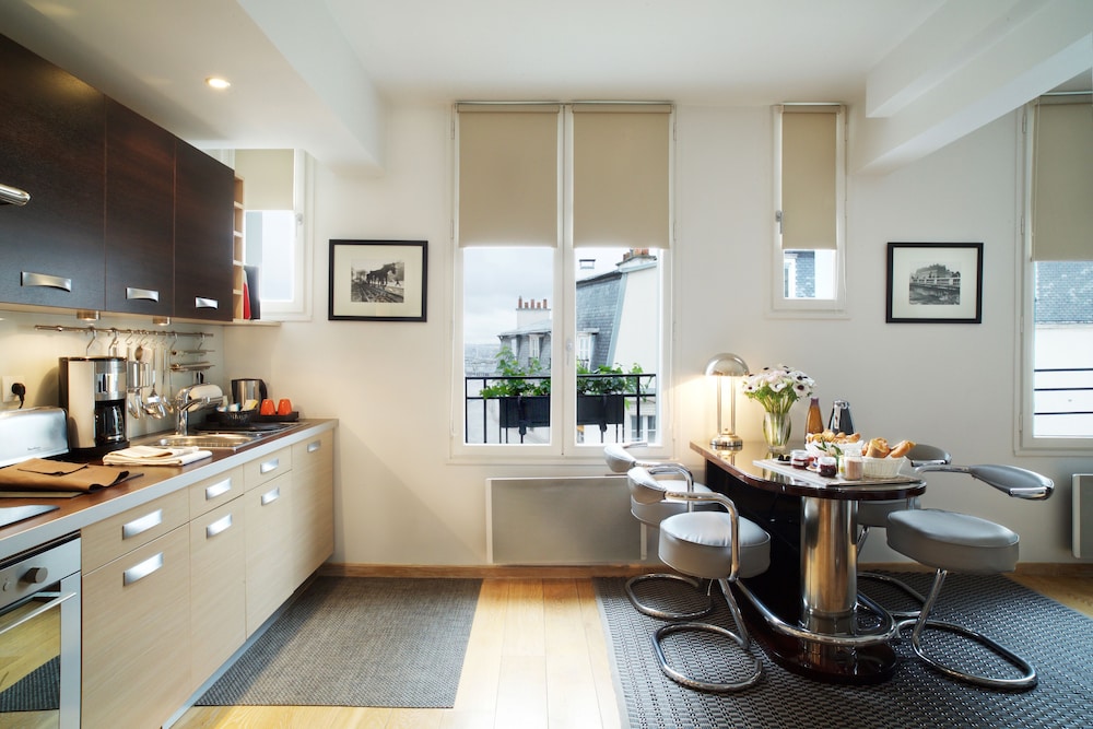 Montmartre Residence 60/74