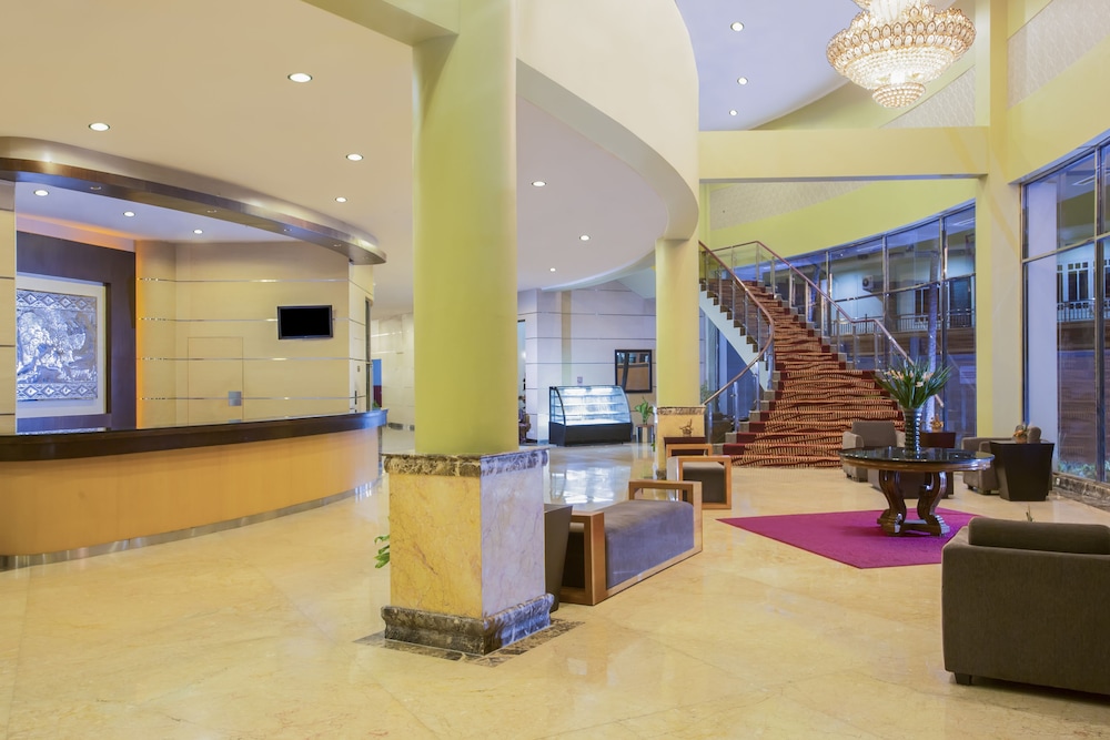 Swiss-Belhotel Merauke 27/38