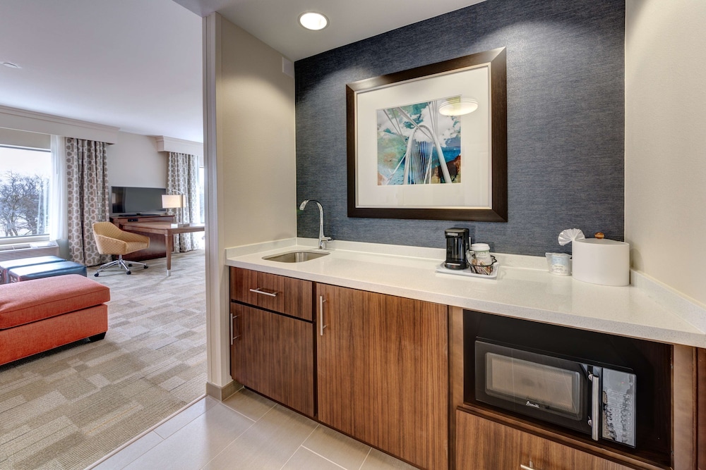 Hampton Inn Suites Dallas Plano East Tx 14/76