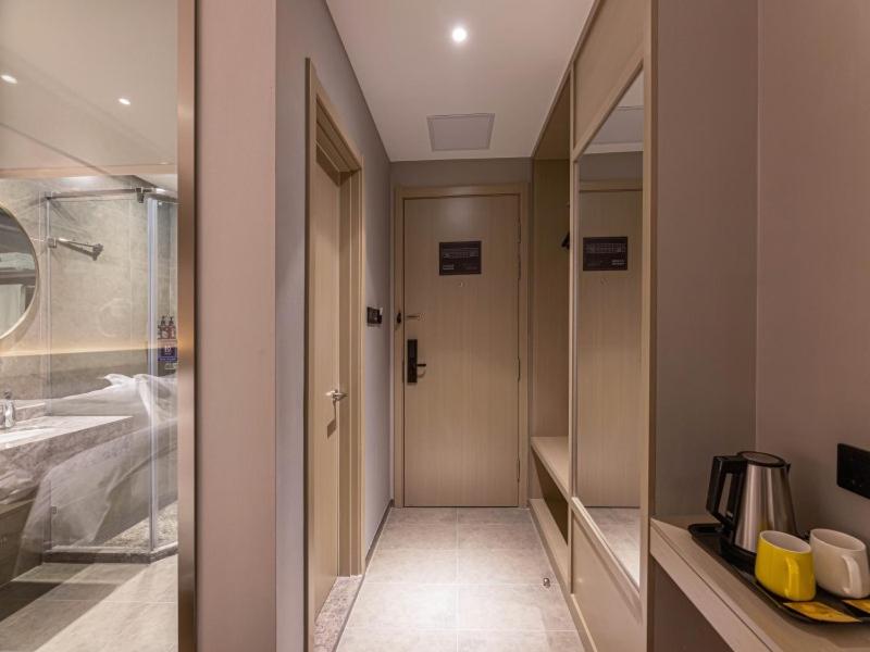 Gya Suzhou Hanshan Temple Binhe Road Subway Station Hotel 38/39