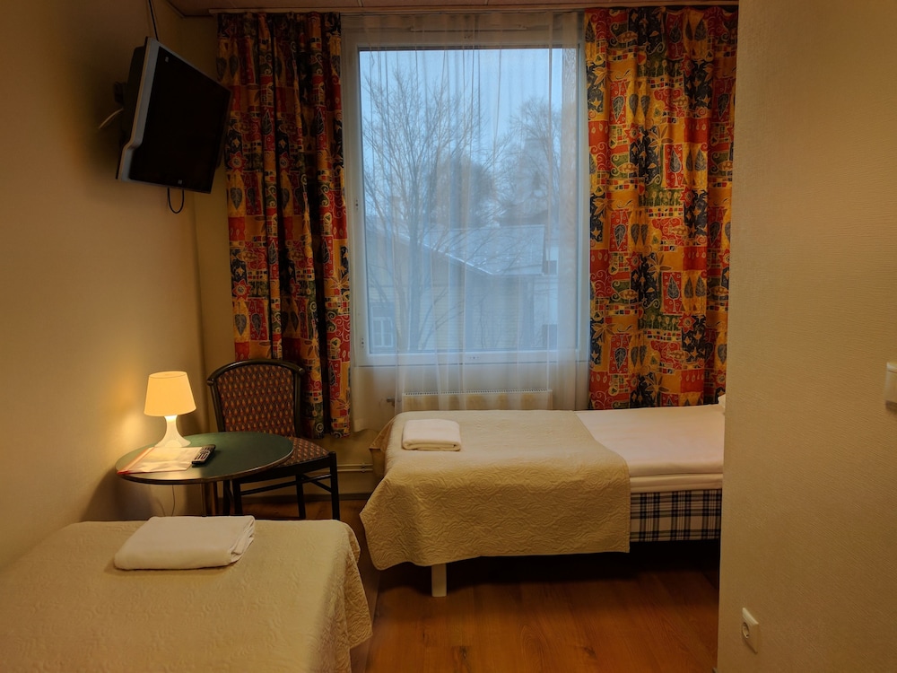 Center Hotel 31/62