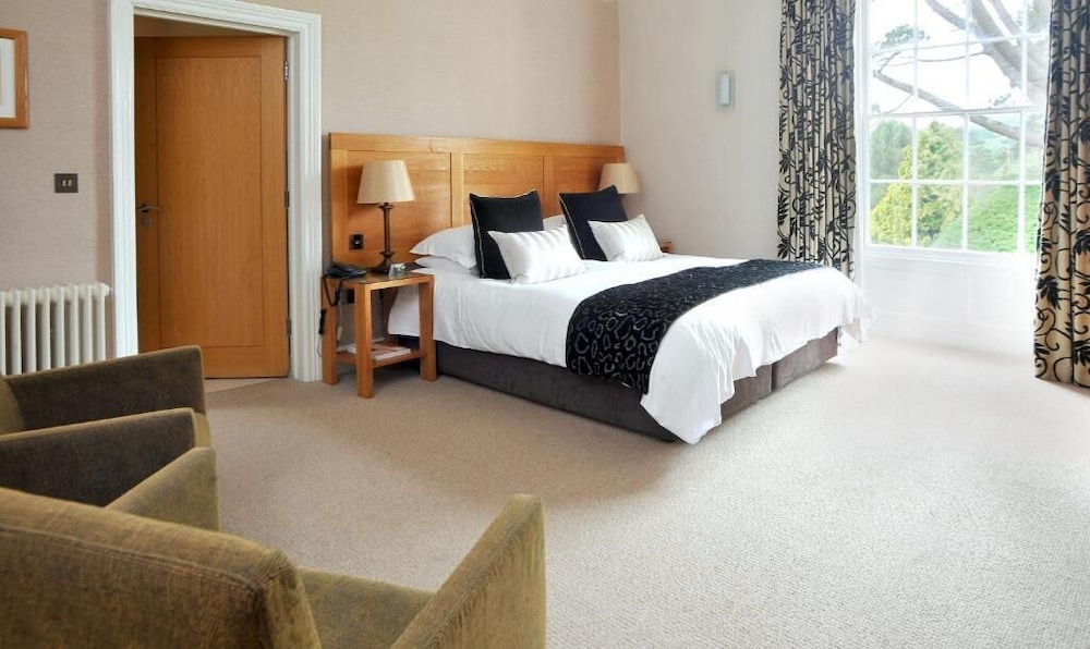 St. Elizabeth's House Hotel 9/32