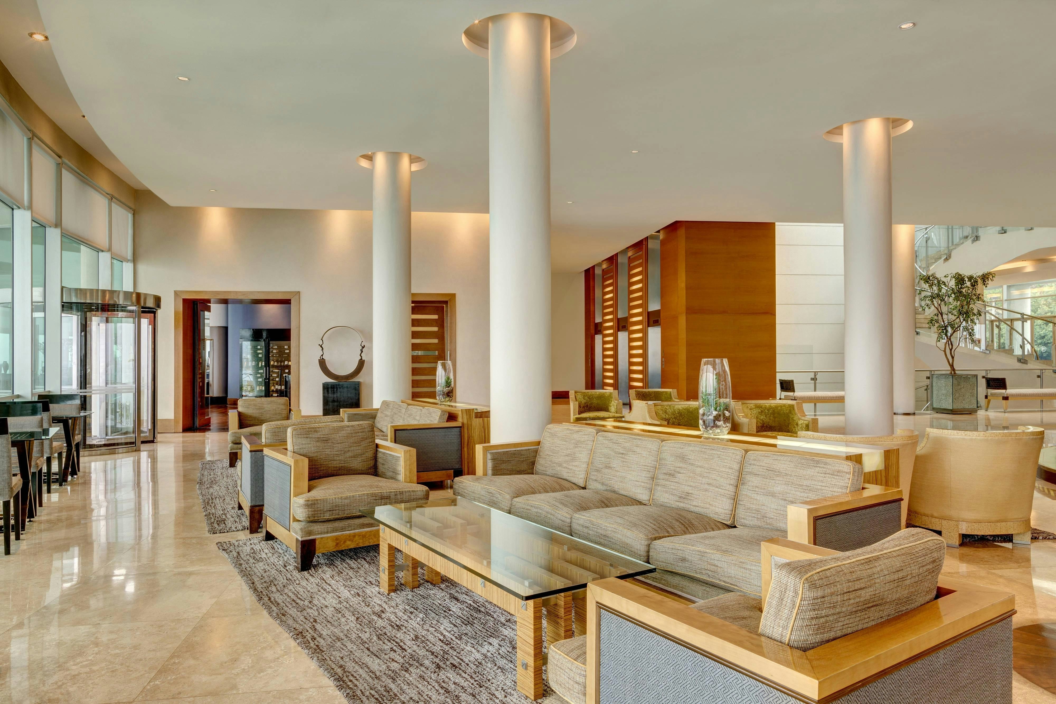 Sheraton Miramar Hotel and Convention center 20/60