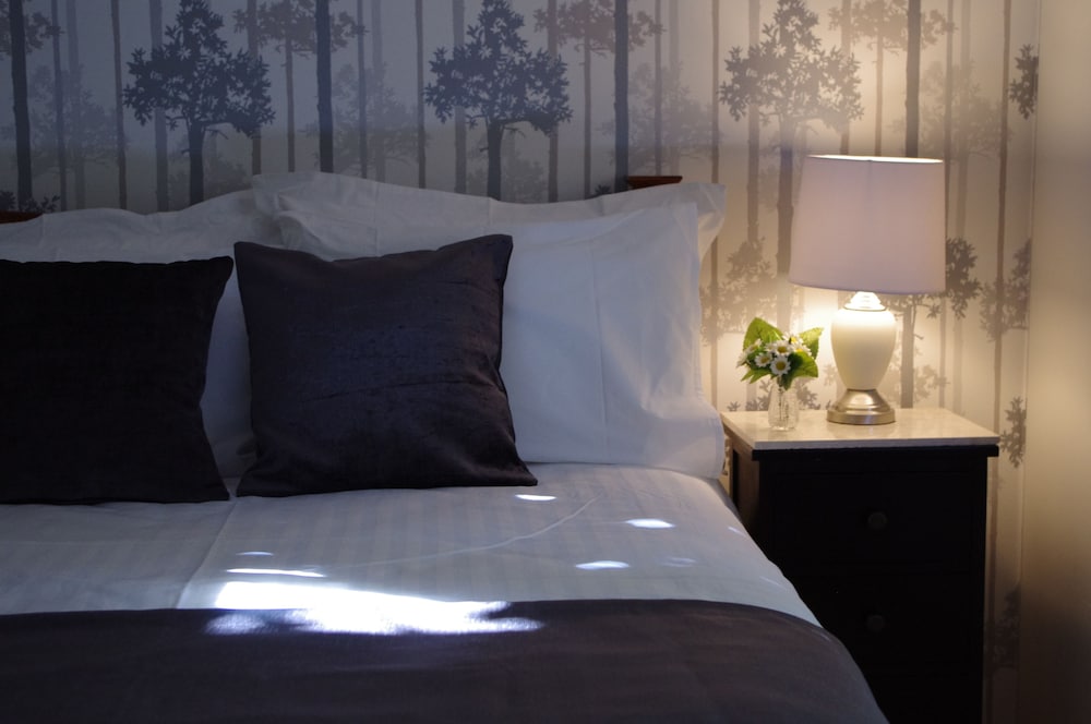 Astoria Retreat Bed And Breakfast 11/25