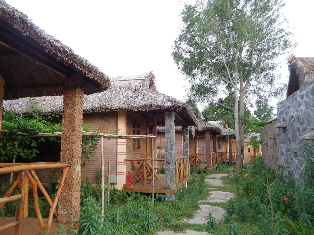 Ninila Fruit Farm Bungalow 4/38