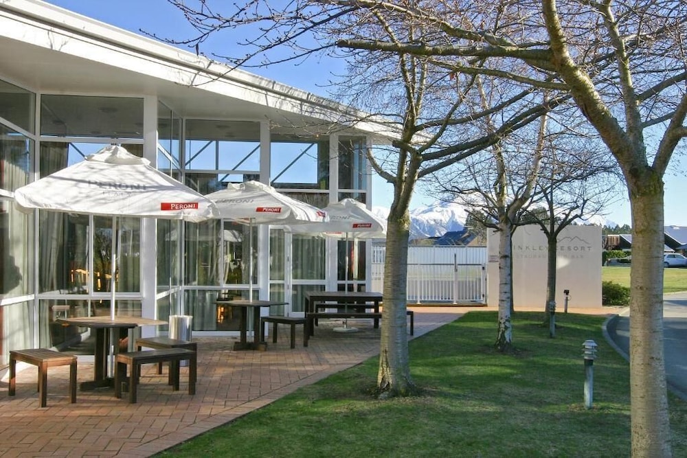 BRINKLEY RESORT 45/50