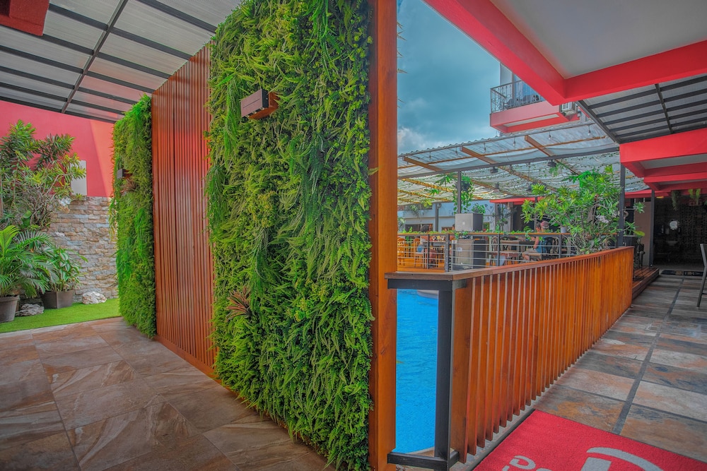 La Fortuna Downtown Boutique Hotel 59/60