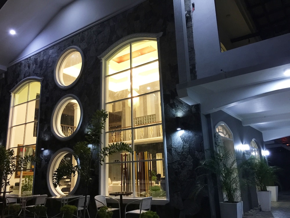 Ayaana Boutique Hotel 2/45